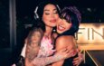 Marcela Reyes y Alexa Torres unen su talento en "Migajera", un himno para aprender a darse el lugar que se merece