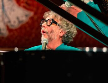 Fito Paez hizo vibrar el Palau de la Música Catalana en una noche de piano, magia y emoción