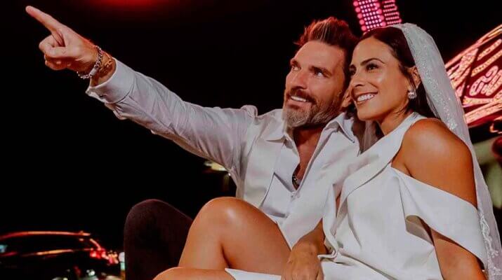 Julián Gil y Valeria Marín se casan otra vez en Las Vegas