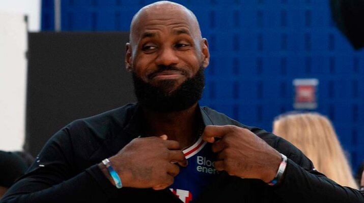 LeBron James revela que visualizó terminar su carrera con los New York Knicks