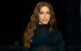 Anitta brilla en París en su tercer desfile consecutivo en Le Défilé