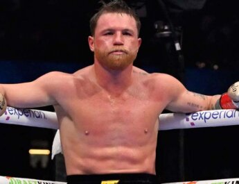 Canelo Álvarez planifica su próxima pelea para febrero del 2027